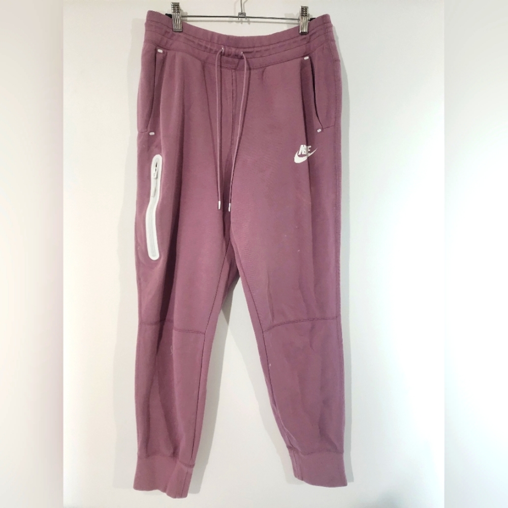 Nike joggers - Picture 1 of 7